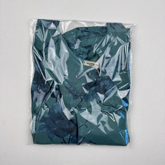 Valentina Naldi Italian Linen Top size Medium - Picture 15 of 16